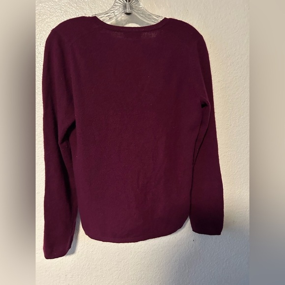 Charter Club Cashmere Luxury V- Neck Sweater Quiet Luxury Sophisticated - Picture 8 of 11